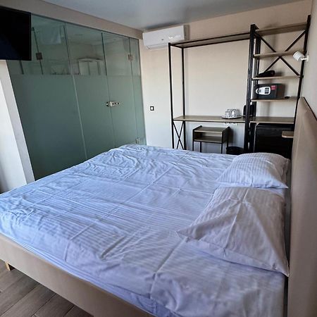 Boutique Hotel Dacha Lanzheron Odessa Esterno foto